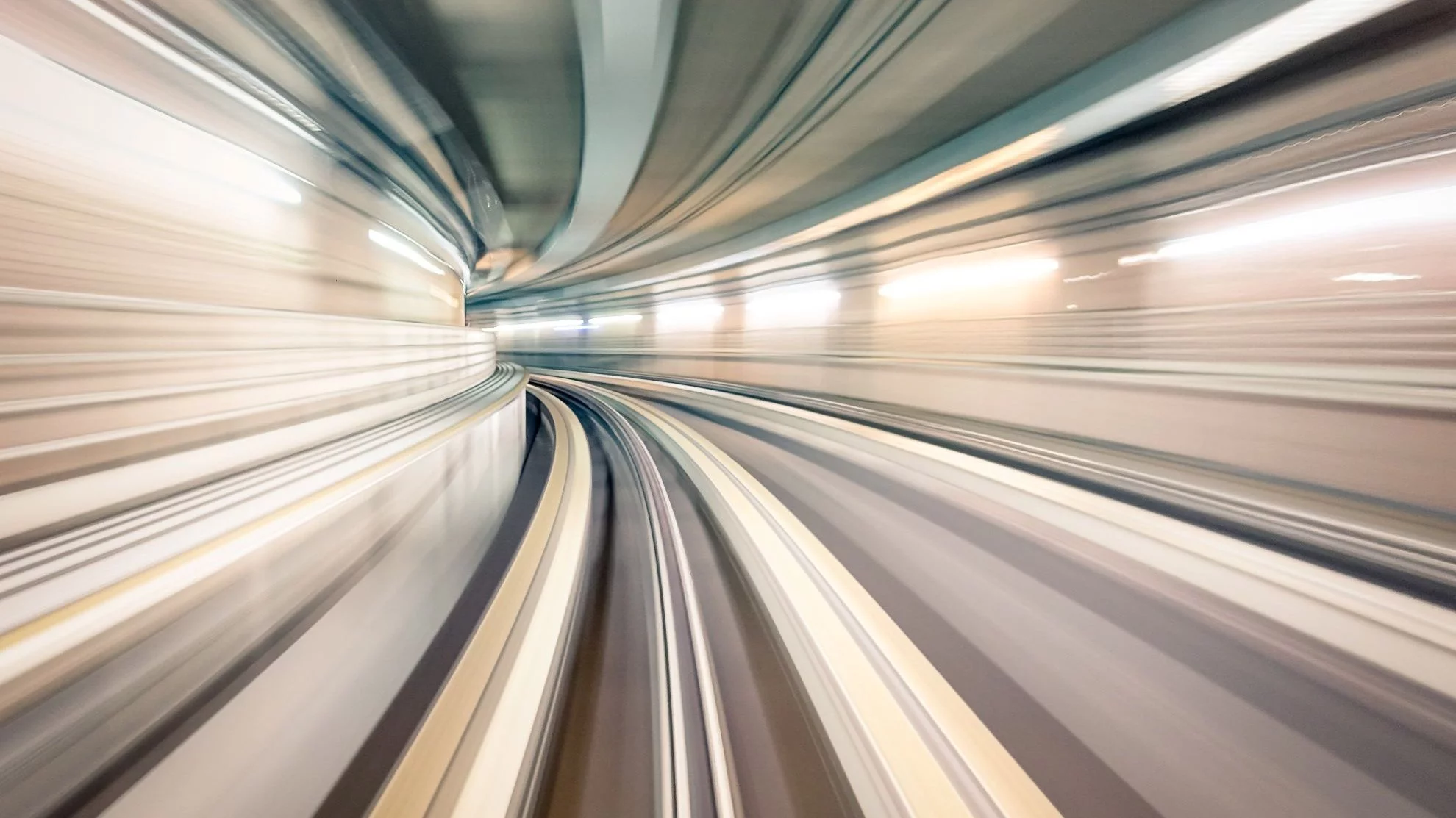 Whitepaper B2B-Verkaufszyklus effizient beschleunigen